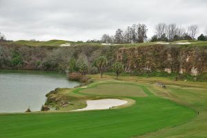 Black Diamond Ranch (Quarry) 15th Approach